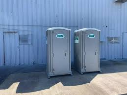 Portable Toilet Rental for Emergency Services in Warren, IL